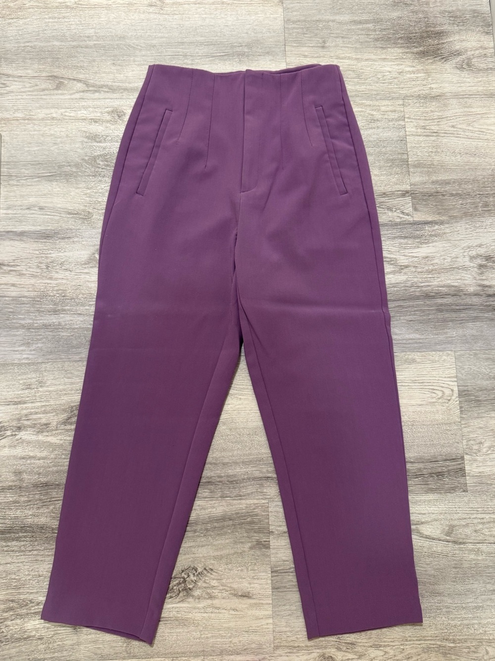 stradivarius purple High-Waist Trousers cropped size 6